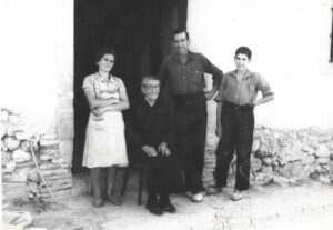 FOTO DE LA FAMILIA BAQUÈS ANYS 50
